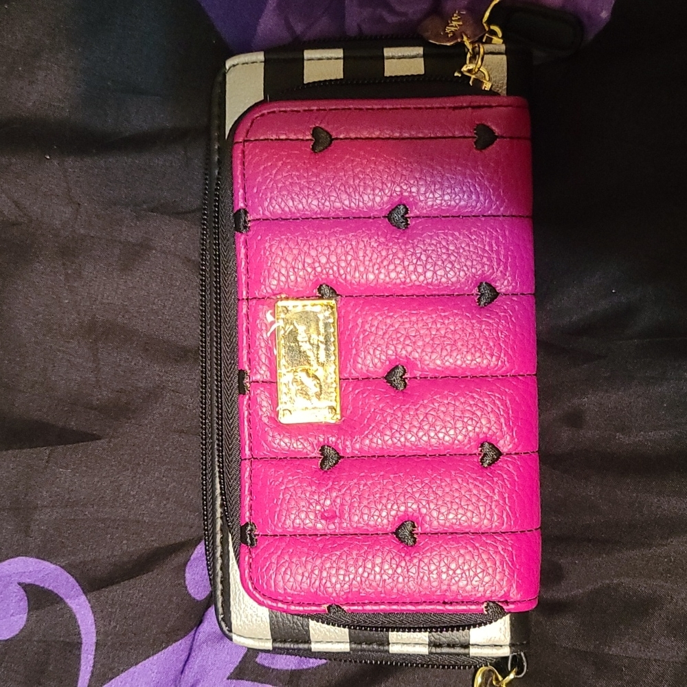 Betsey Johnson wallet